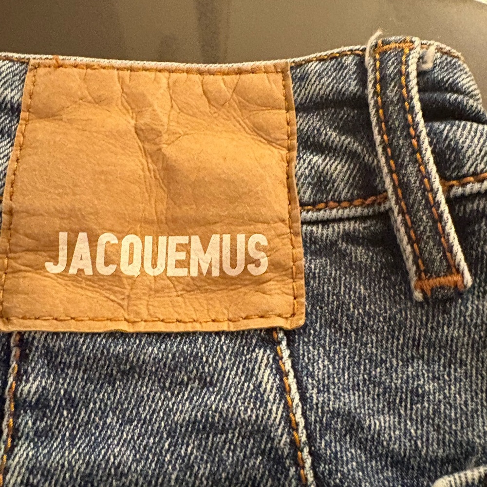Jacquemus Blue Cropped Jeans with Leather Patch